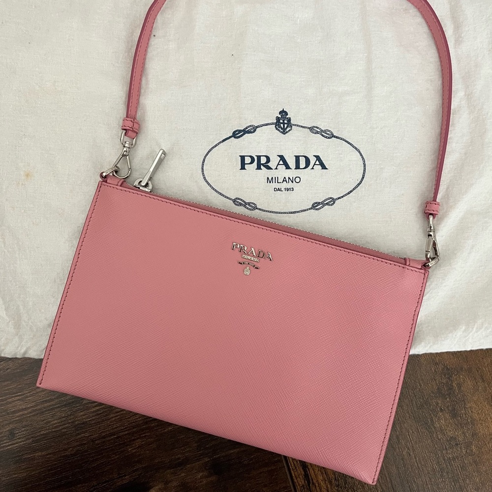 PRADA pochette saffiano pink leather clutch